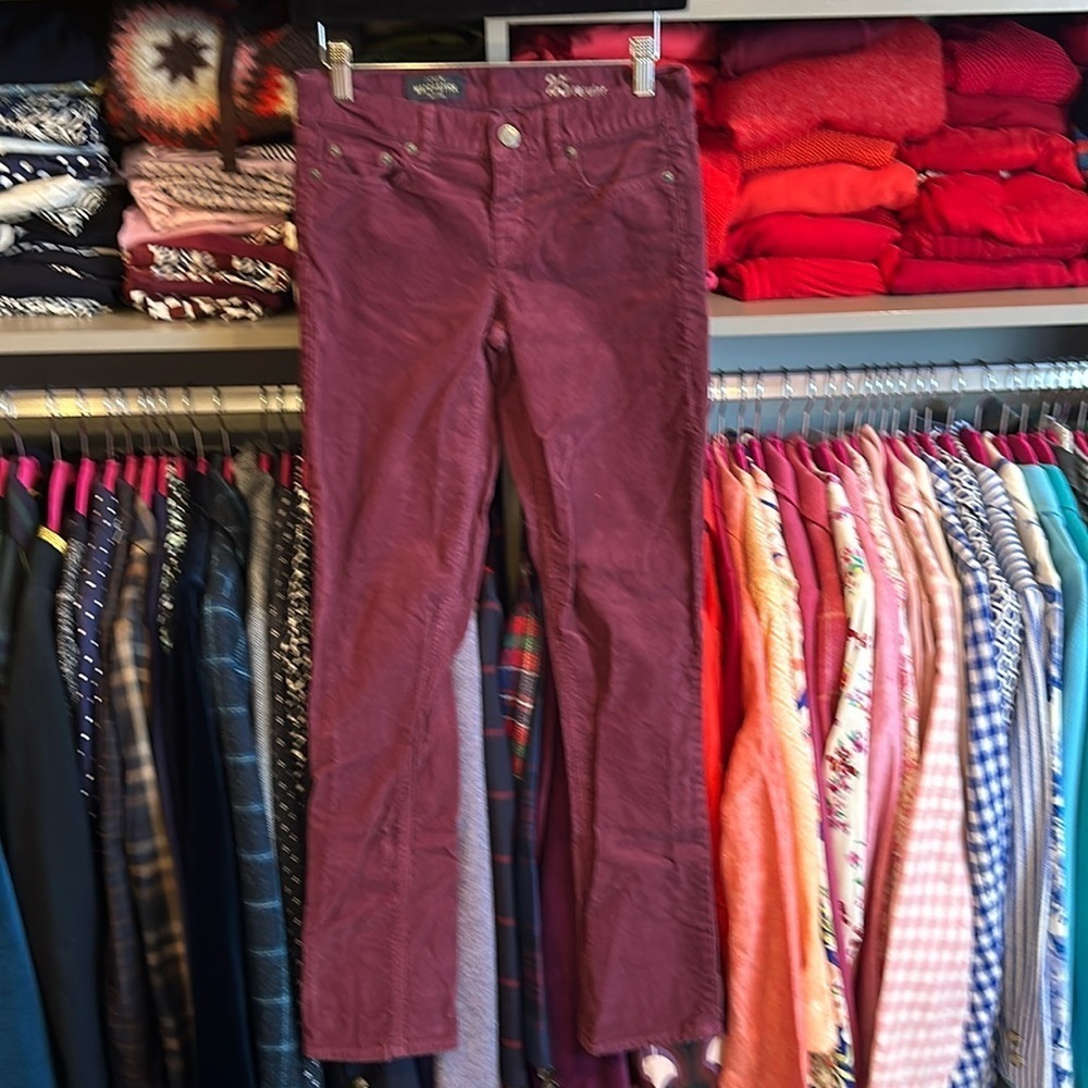 J Crew burgundy Matchstick skinny corduroy pants. Size 25